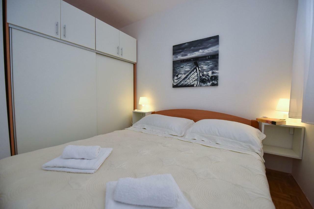 Vicy Apartment Novalja Extérieur photo