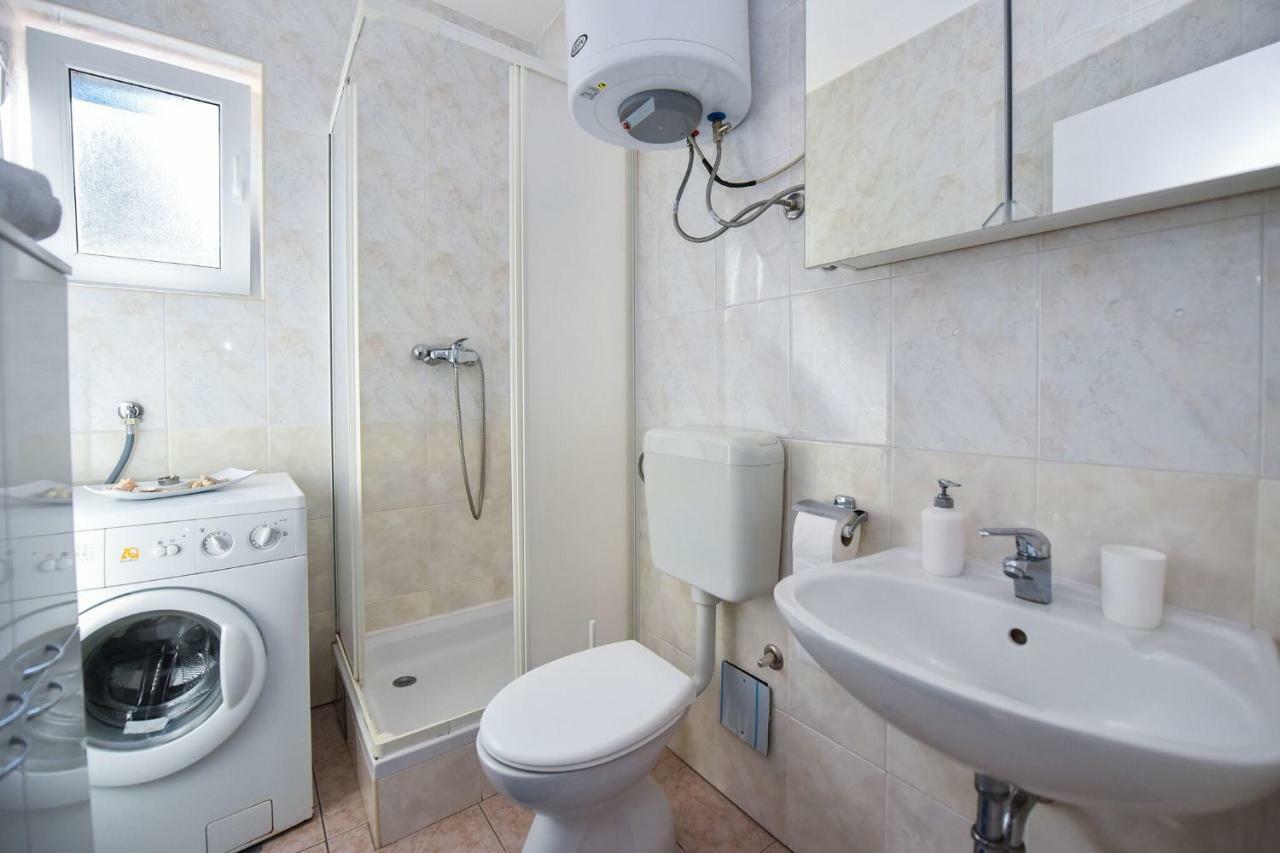 Vicy Apartment Novalja Extérieur photo