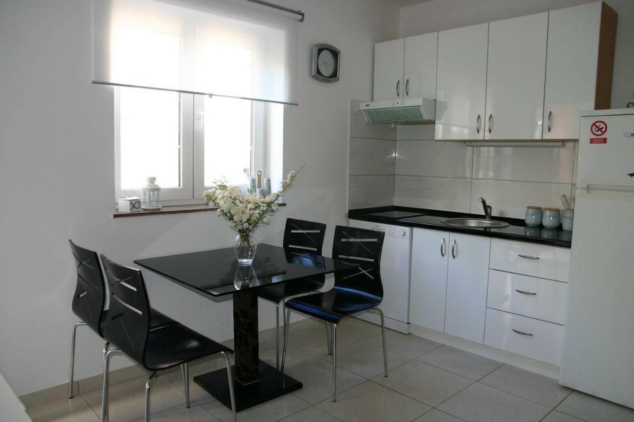 Vicy Apartment Novalja Extérieur photo